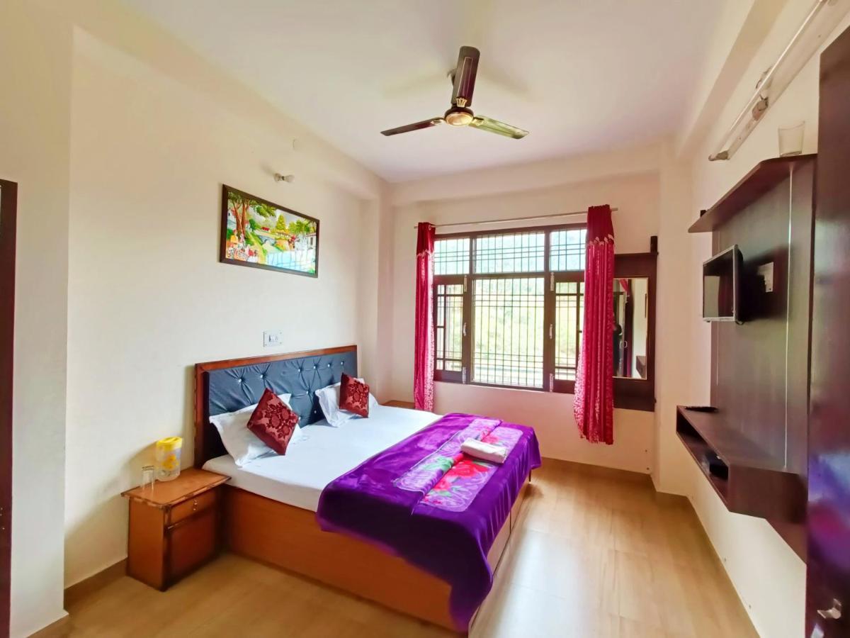 Bholenath Homestay ダルハウジ エクステリア 写真