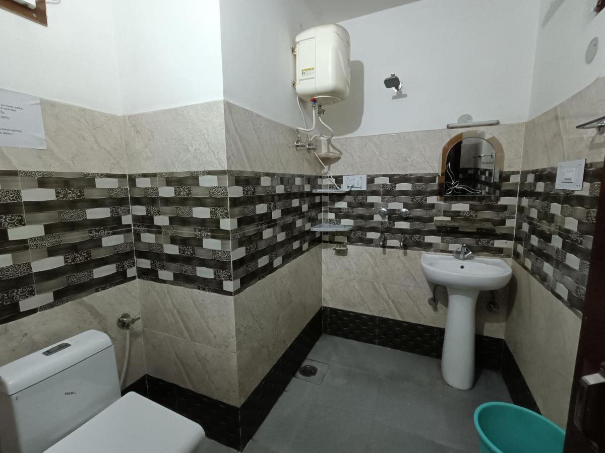 Bholenath Homestay ダルハウジ エクステリア 写真