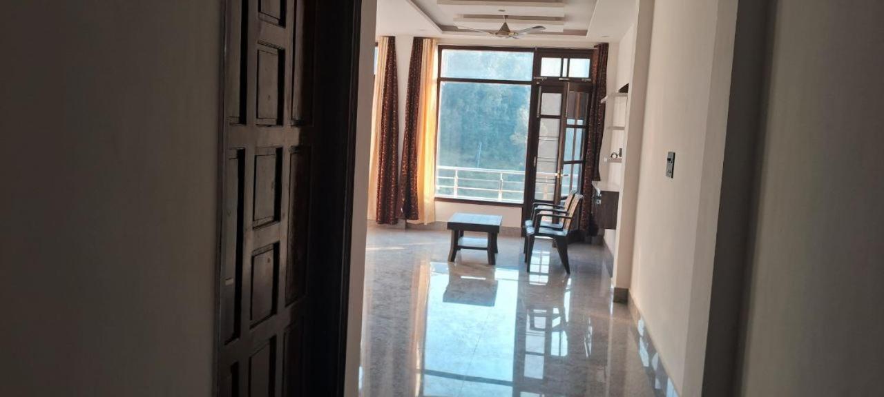 Bholenath Homestay ダルハウジ エクステリア 写真