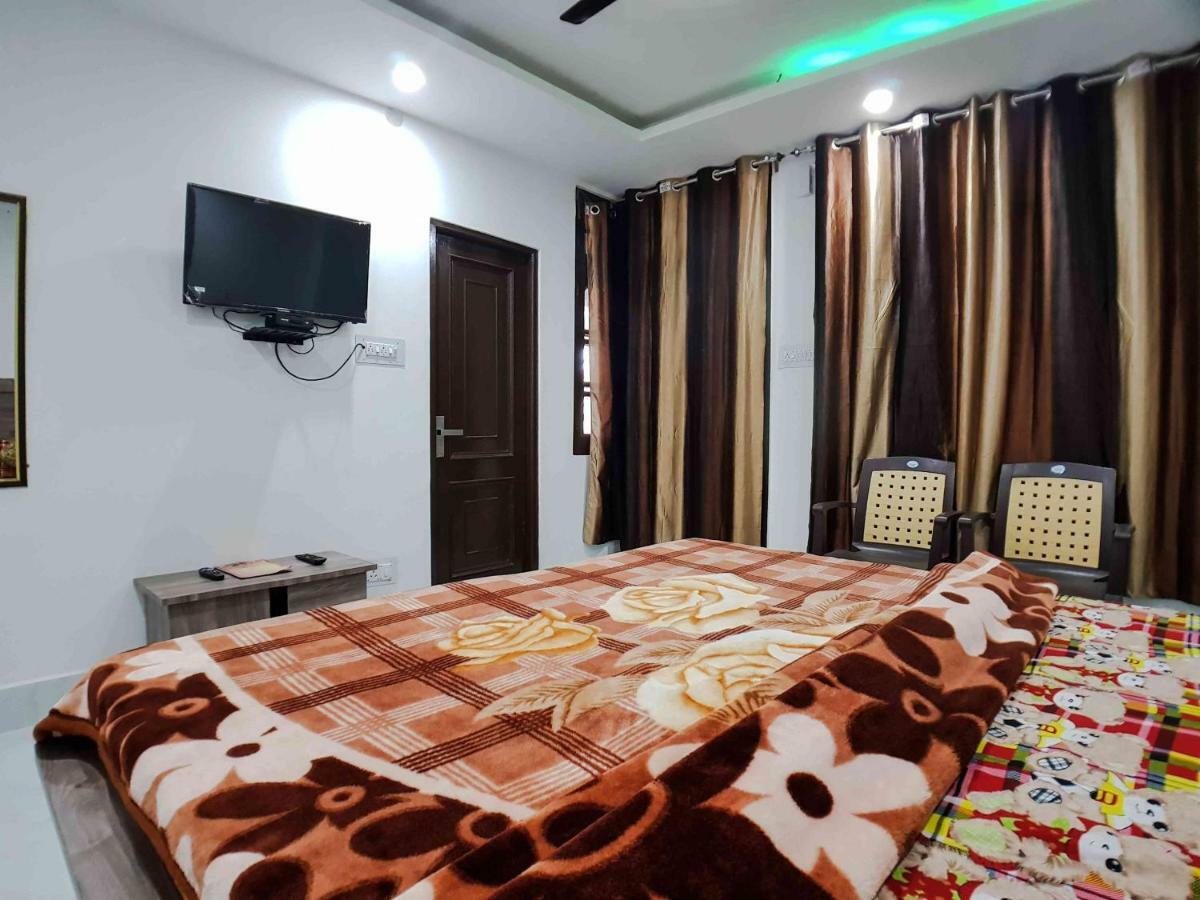 Bholenath Homestay ダルハウジ エクステリア 写真