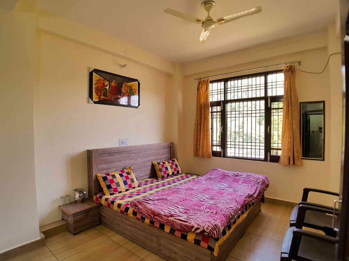 Bholenath Homestay ダルハウジ エクステリア 写真